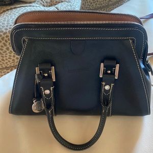 CUTE BLACK HANDBAG 👜